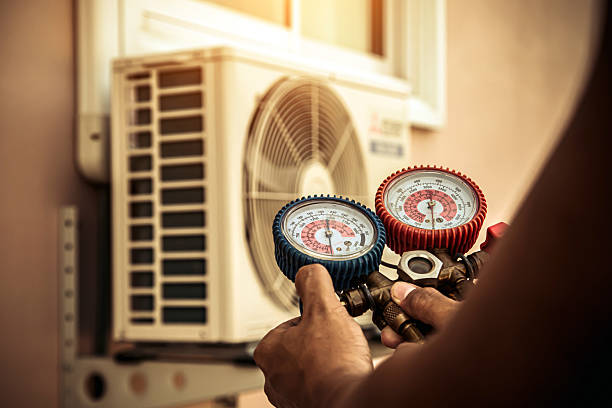 Professional Hvac Maintenance technician working in Sadler, TX